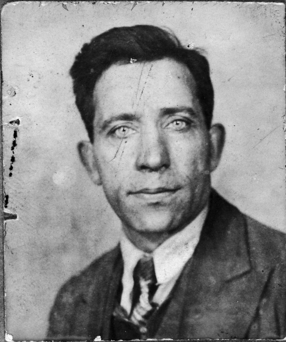 Elias Aviezer