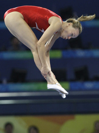 Karen Cockburn, gymnast