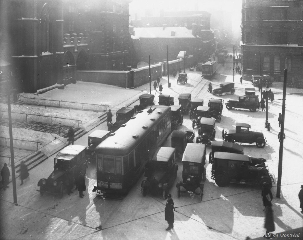 Circulation Place d’Armes, Montréal, 21 janvier 1925 