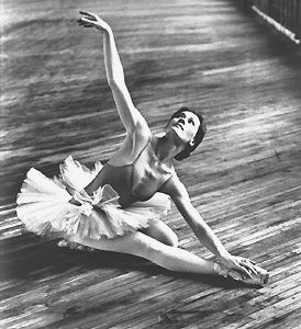 Vanessa Harwood, dancer