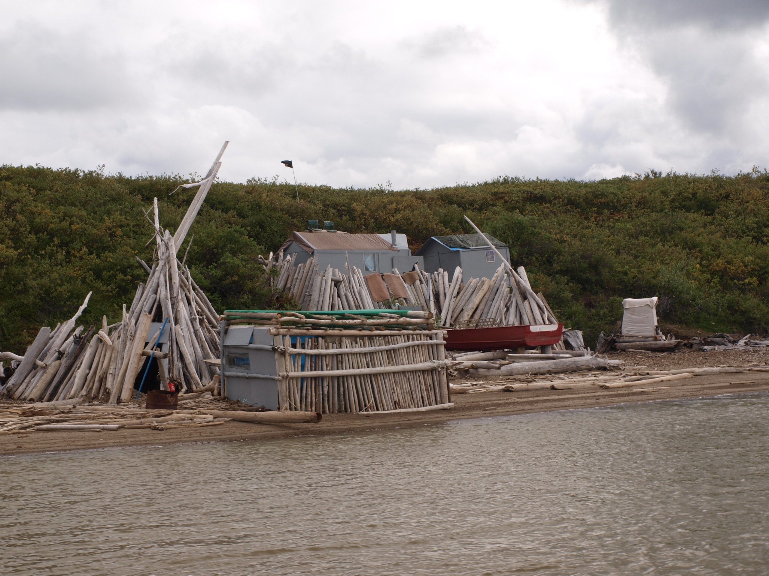 Inuvialuit whaling camp 