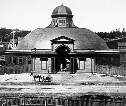 Victoria, patinoire de