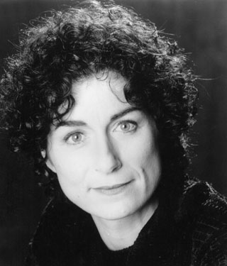 D'Aquila, Diane