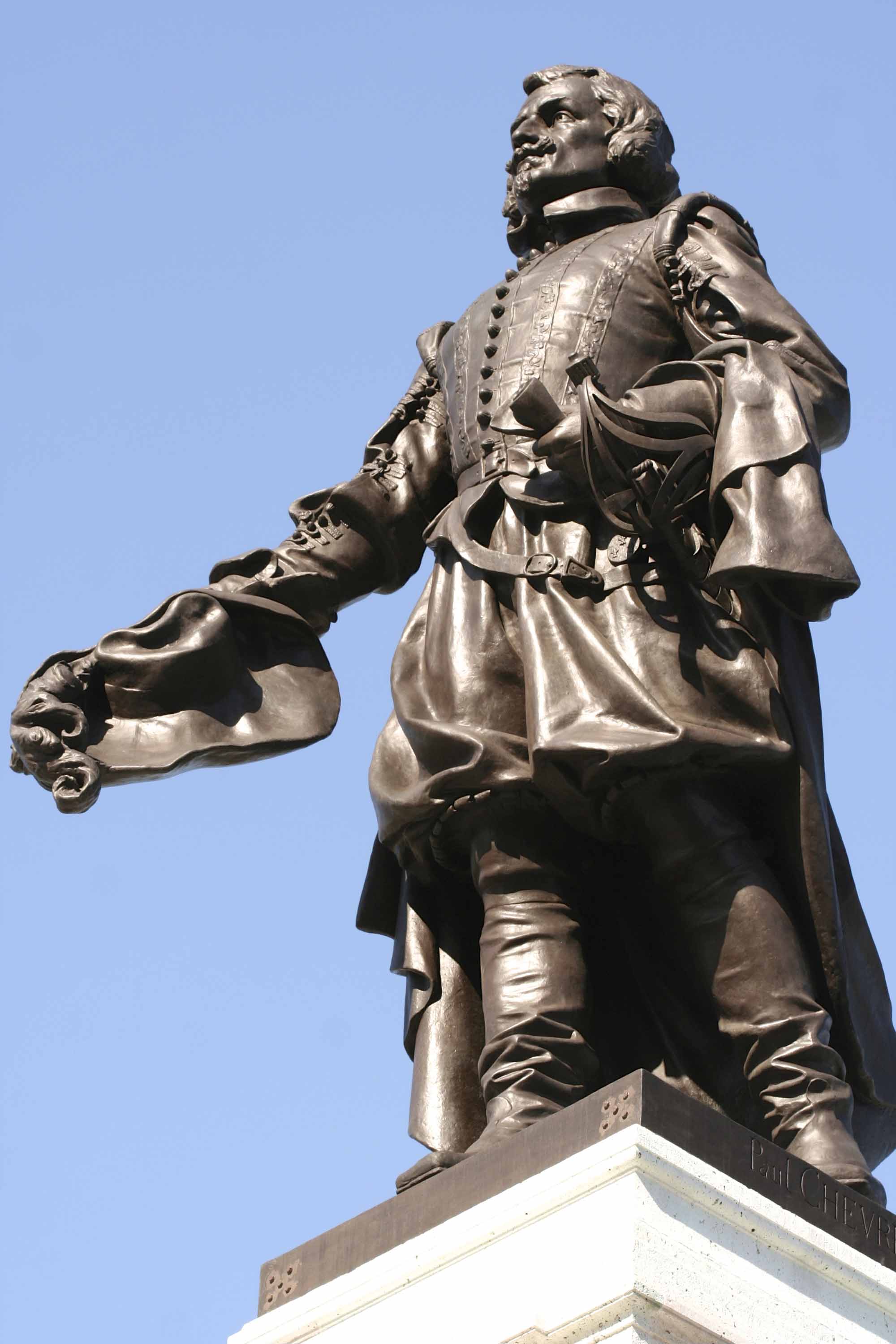 Statue en hommage à Samuel de Champlain